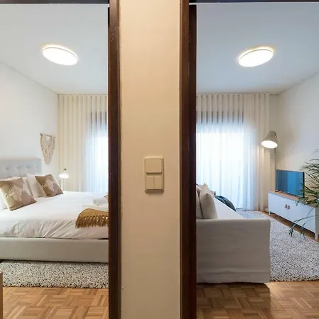 Apartamento Lovelystay - Genuine Bonfim Balcony Flat Oporto