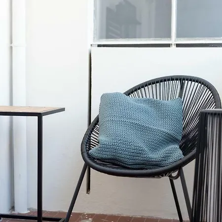 Lovelystay - Genuine Bonfim Balcony Flat דירה פורטו